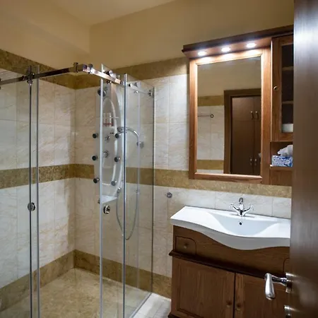 Guest house Rentinia 4*